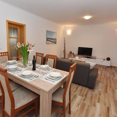 Lea Appartement Šibenik Buitenkant foto