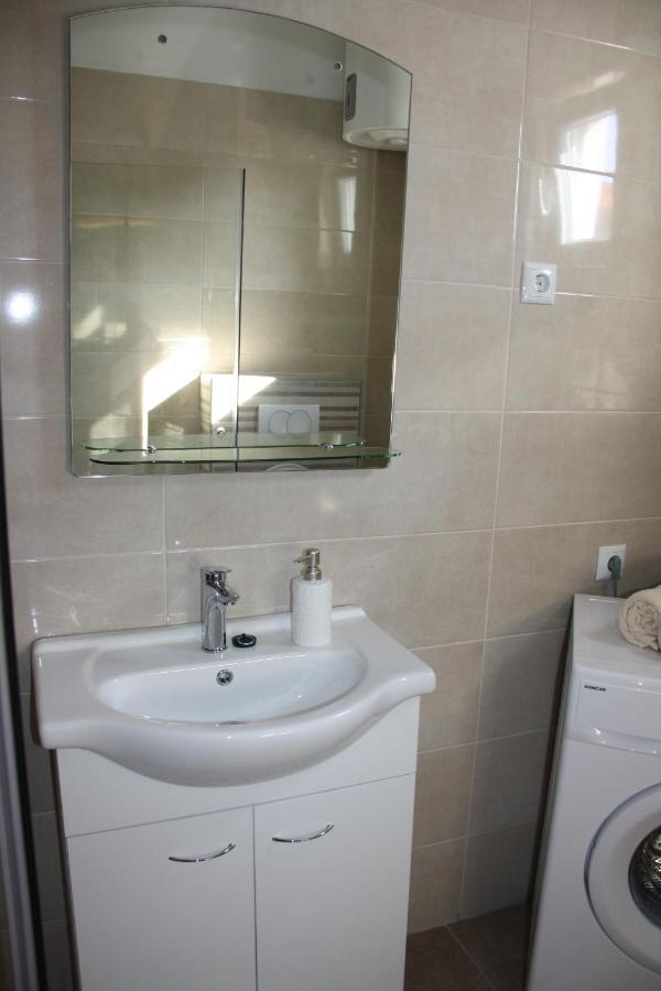Lea Appartement Šibenik Buitenkant foto