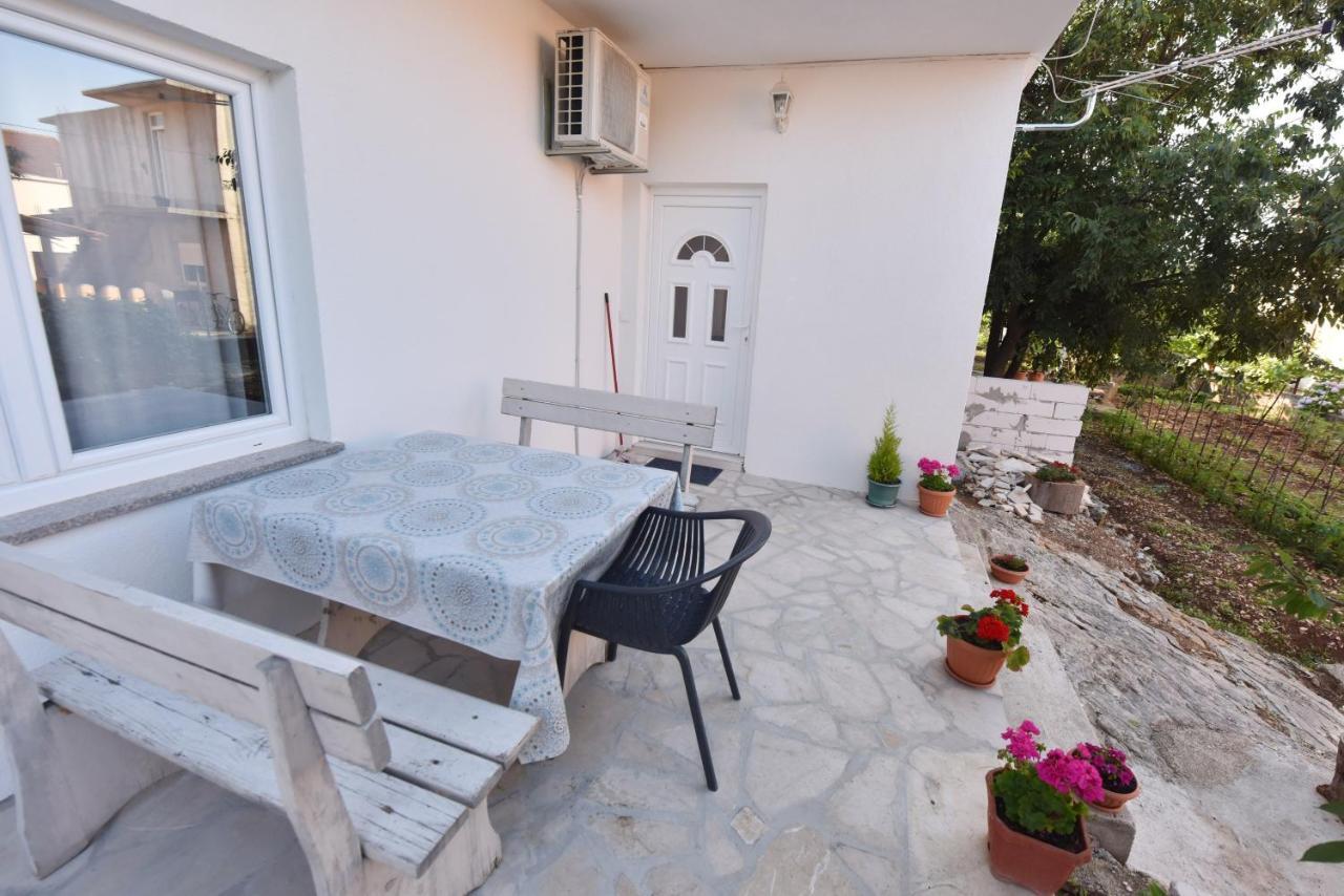 Lea Appartement Šibenik Buitenkant foto