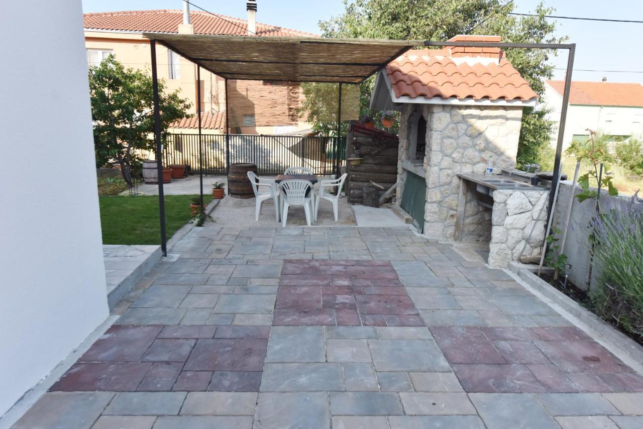 Lea Appartement Šibenik Buitenkant foto