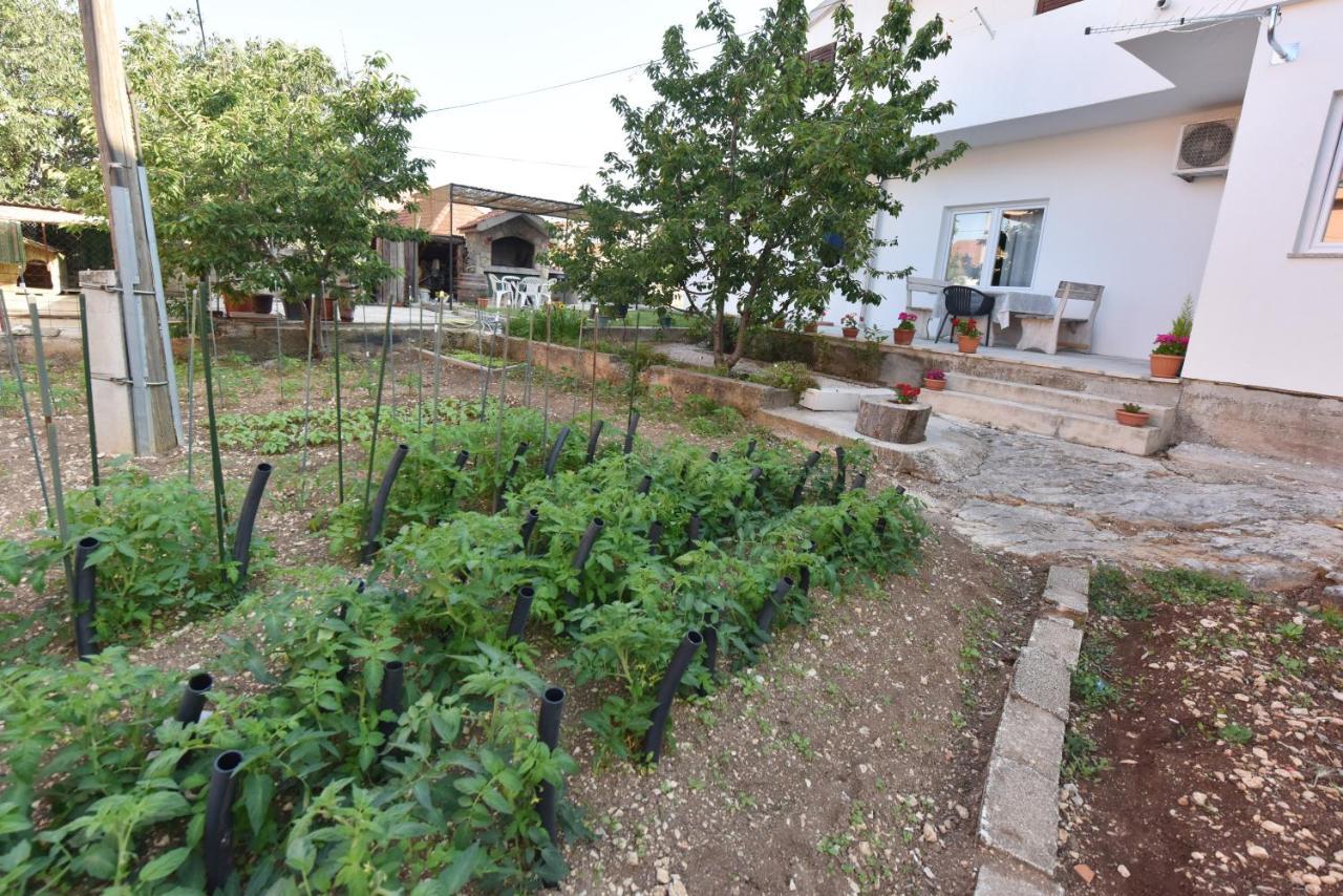 Lea Appartement Šibenik Buitenkant foto